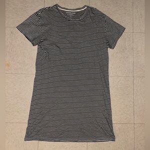 Everlane 100% Cotton Easy Black and White Striped T-shirt Dress